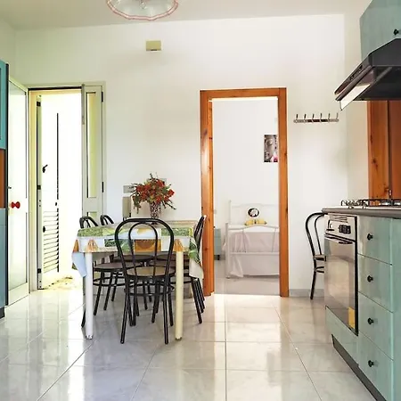 Апартаменты Bilocale Robinia 2 By Salento Affitti *