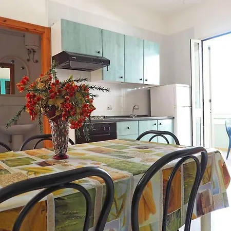 Apartment Bilocale Robinia 2 By Salento Affitti